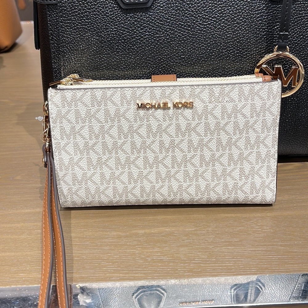 Michael Kors Jet Set Travel Large Double-Zip Wristlet-Wallet-PhoneHolder vanilla